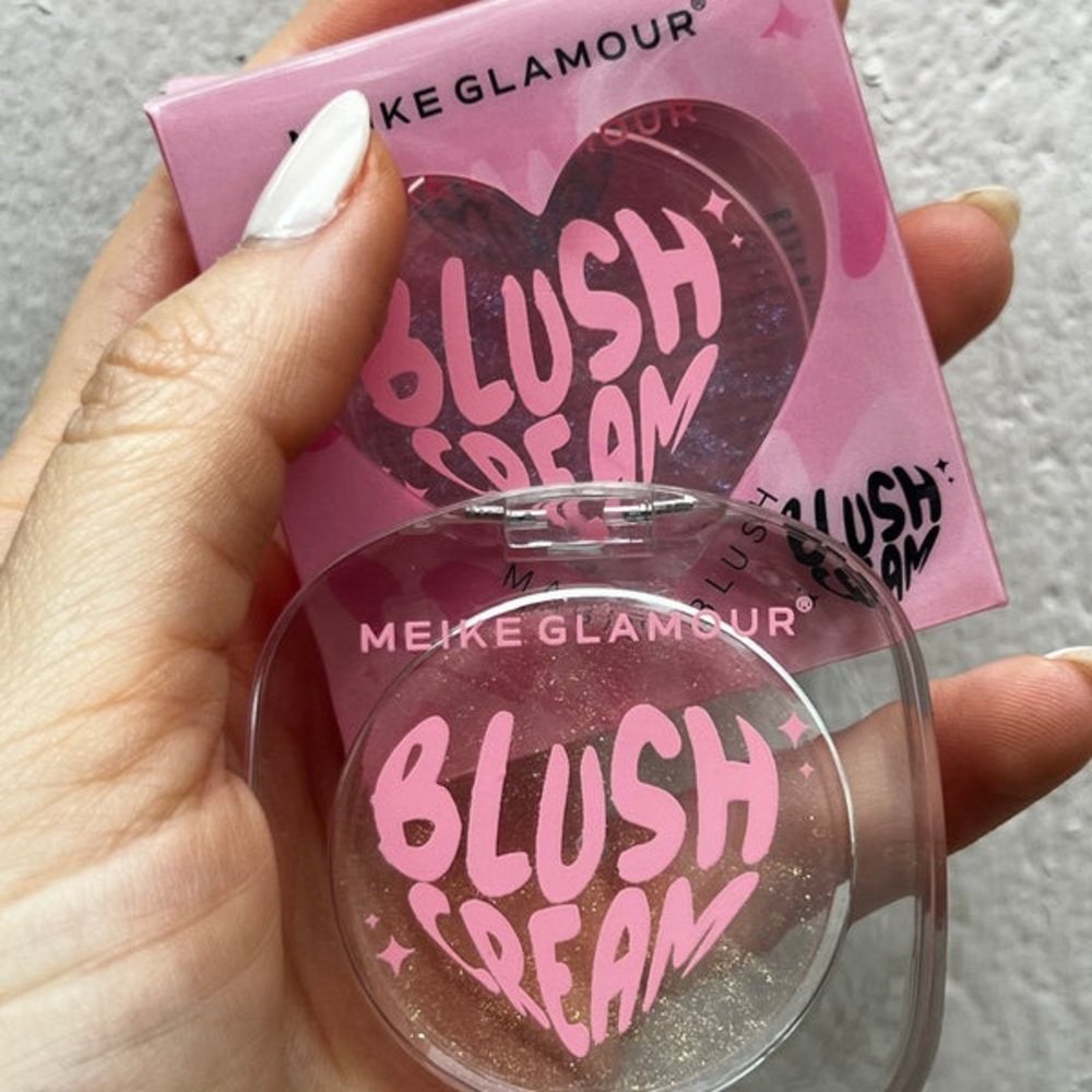 Magic Blush - Picture 4 of 5